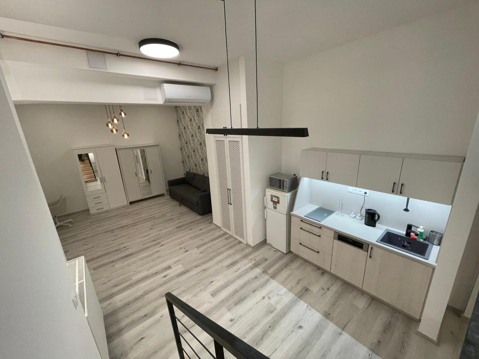 Szekely Apartment Near Deak Ferenc Square With Free Parking In Garage Boedapest Buitenkant foto